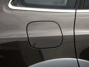 2017Plus 40 TFSI g ^