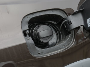 2017Plus 40 TFSI g ^