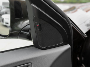 2017Plus 40 TFSI g g