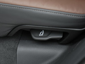 2017Plus 40 TFSI g g