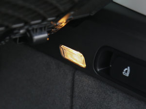 2017Plus 40 TFSI g g