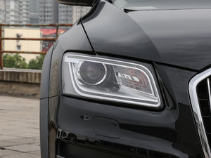 2017Plus 40 TFSI g ^