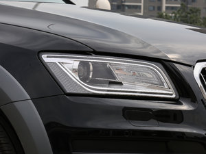 2017Plus 40 TFSI g ^