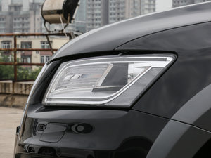 2017Plus 40 TFSI g ^