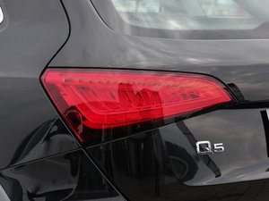 2017Plus 40 TFSI g ^