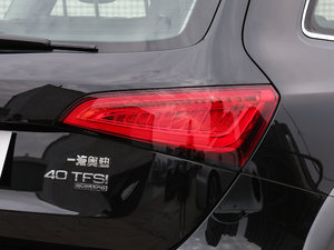 2017Plus 40 TFSI g ^