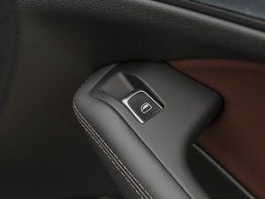 2017Plus 40 TFSI g g