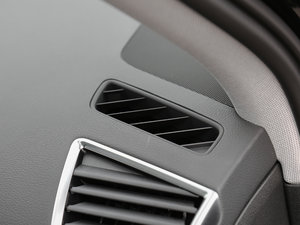 2017Plus 40 TFSI g g