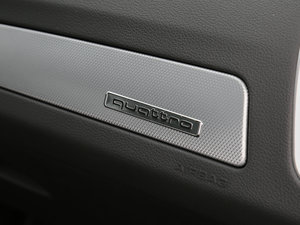 2017Plus 40 TFSI g g