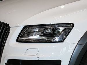 2017Plus 40 TFSI A ^