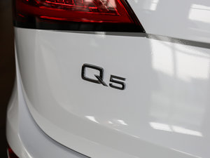 2017Plus 40 TFSI A ^