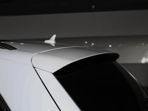 2017Plus 40 TFSI A ^