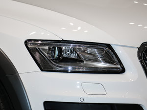 2017Plus 40 TFSI A ^