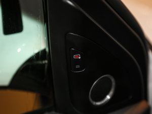 2017Plus 40 TFSI A g