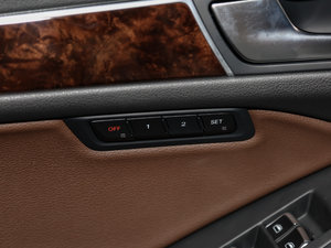 2017Plus 40 TFSI A g