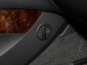 2017Plus 40 TFSI A g