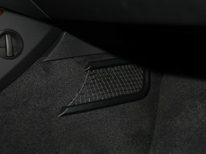 2017Plus 40 TFSI A g