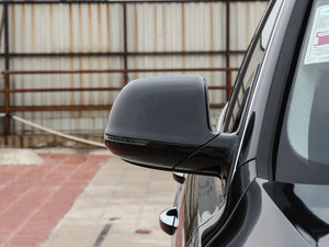 2017Plus 40 TFSI m ^