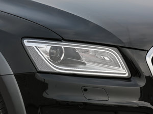 2017Plus 40 TFSI m ^