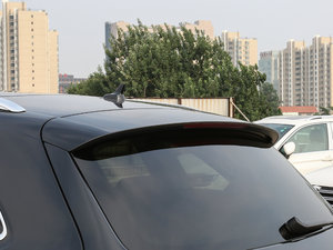 2017Plus 40 TFSI m ^