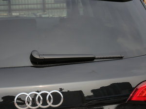 2017Plus 40 TFSI m ^