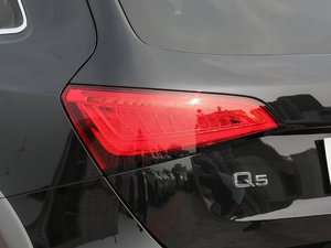 2017Plus 40 TFSI m ^