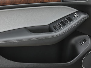 2017Plus 40 TFSI m g