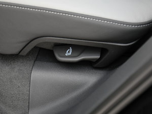 2017Plus 40 TFSI m g