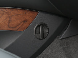 2017Plus 40 TFSI m g