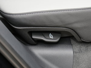 2017Plus 40 TFSI m g