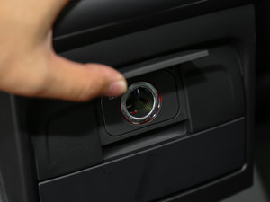 2017Plus 40 TFSI m g