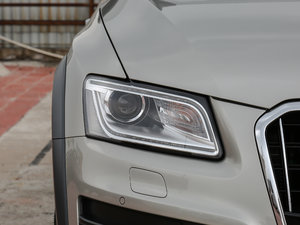 2017Plus 40 TFSI g ^