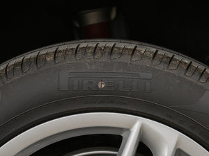 2017Plus 40 TFSI g ݆̥Ʒ