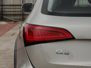 2017Plus 40 TFSI g(sh) (x)(ji)^