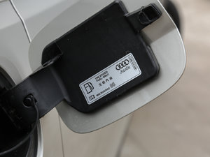 2017Plus 40 TFSI g ^