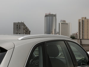 2017Plus 40 TFSI g ^