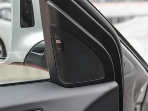 2017Plus 40 TFSI g g