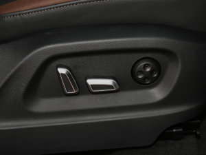 2017Plus 40 TFSI g(sh) g