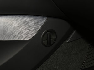 2017Plus 40 TFSI g g