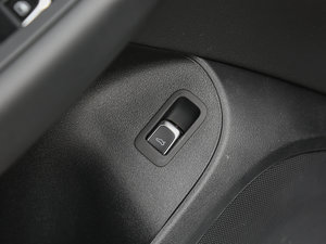 2017Plus 40 TFSI M(jn)ȡ g