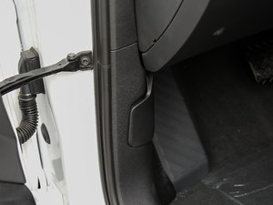 2017Plus 40 TFSI M(jn)ȡ g