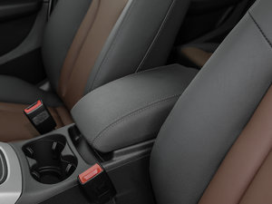 2017Plus 40 TFSI M(jn)ȡ 