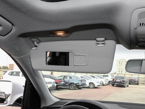 2017Plus 40 TFSI Mȡ g