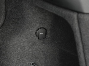 2017Plus 40 TFSI M(jn)ȡ g