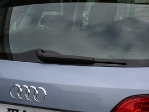 2017Plus 40 TFSI g ^