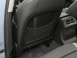 2017Plus 40 TFSI g g