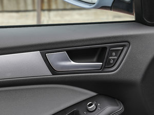 2017Plus 40 TFSI g g