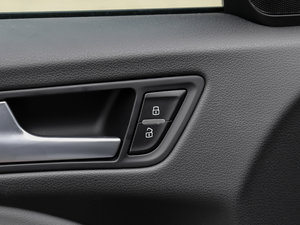 2017Plus 40 TFSI g g