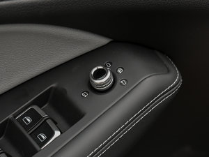 2017Plus 40 TFSI g g