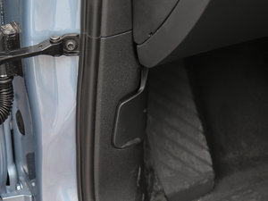 2017Plus 40 TFSI g g